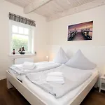Дом отдыха Susanne-fischer Weg 51, Haus Schwertmuschel Вик-ауф-Фёр